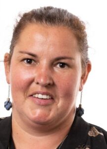 Kelly_Blackie_Headshot_1